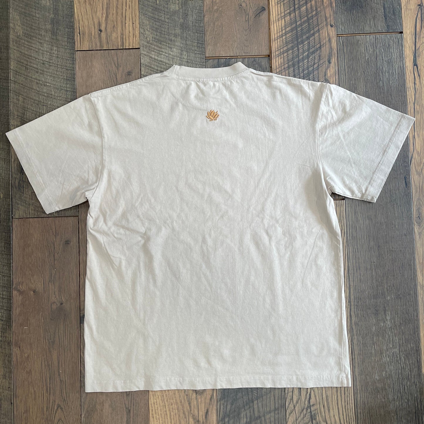 Tan Tee