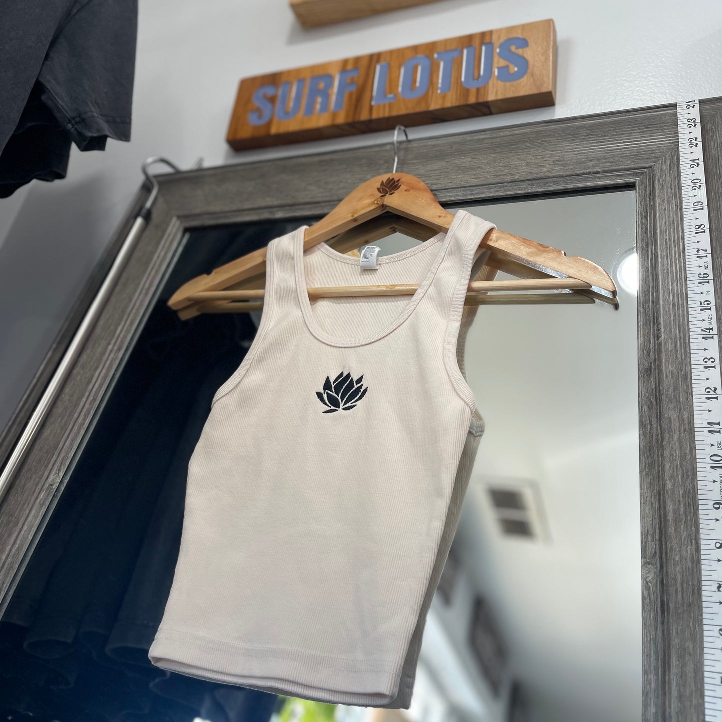 Embroidered Crop Tank Top - Cream