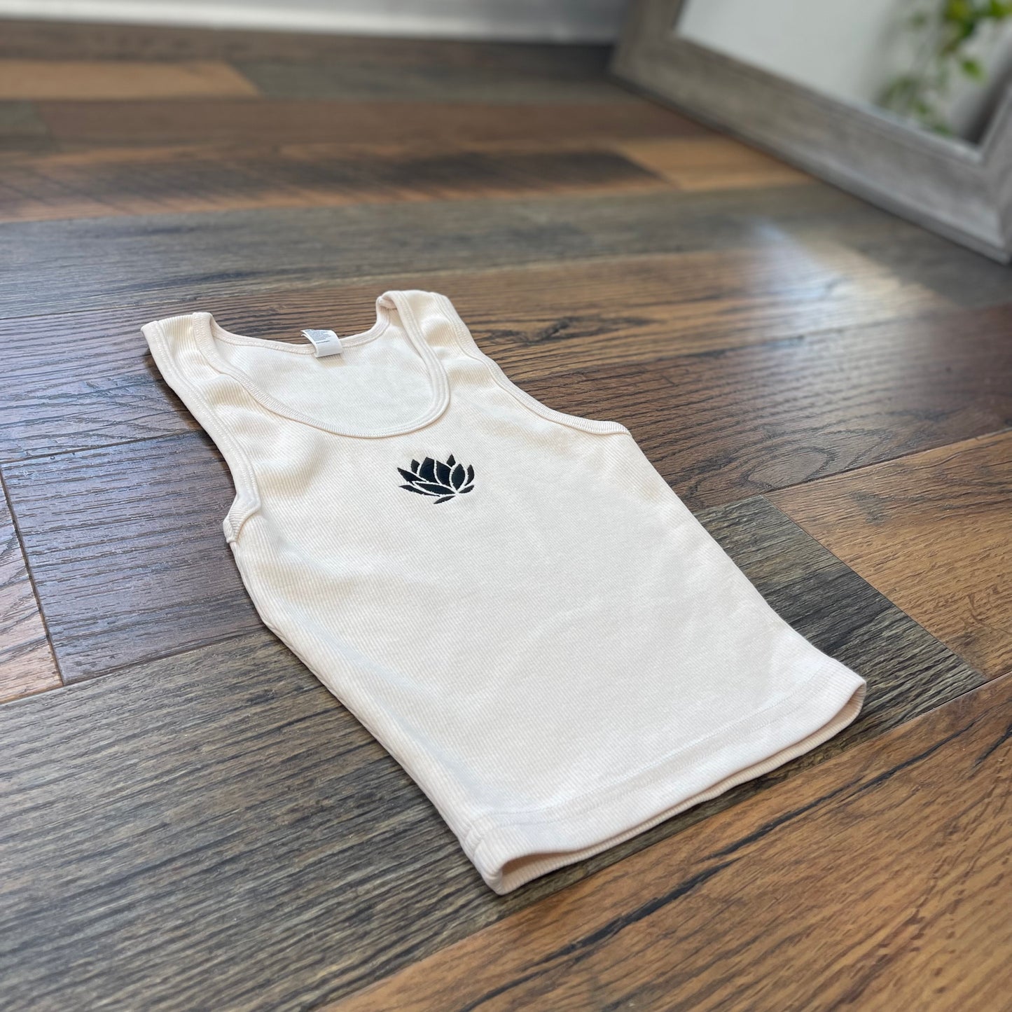 Embroidered Crop Tank Top - Cream