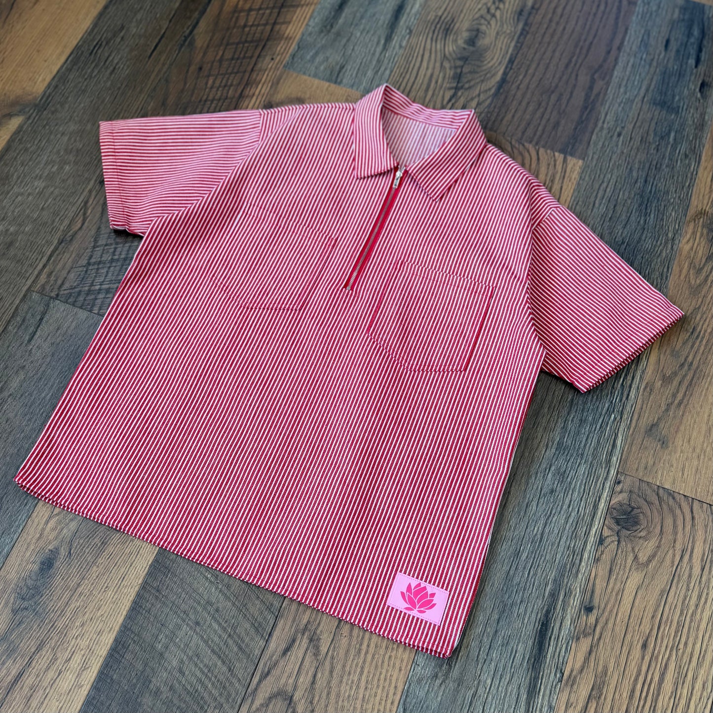 Hickory Zip-Up Short Sleeve Shirt - Red