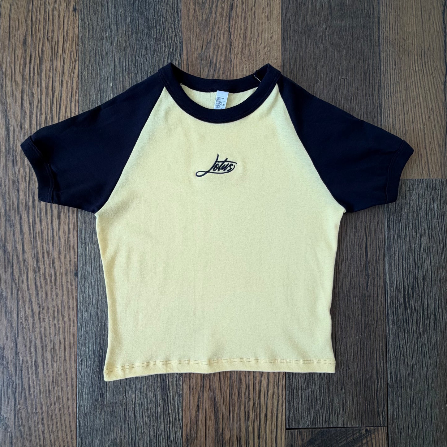 Lotus Script Baby Rib Short Sleeve Raglan